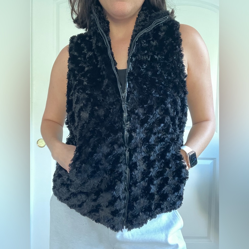 Cajon | Faux Fur Black Vest